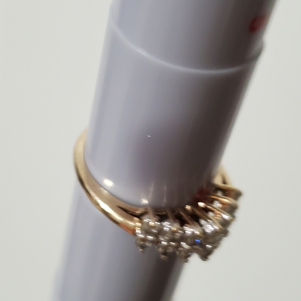 Gold Ring - Picture 11 of 13